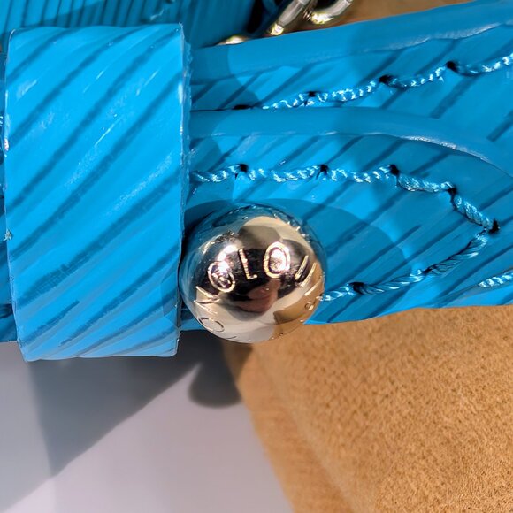 Louis Vuitton Cyan Blue Twist MM Bag in Epi Leather - Picture 15 of 16